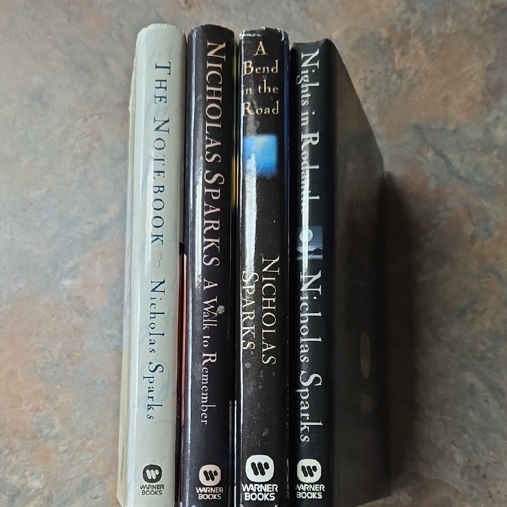 Nicholas Sparks Hardcover Book Set - Black and White